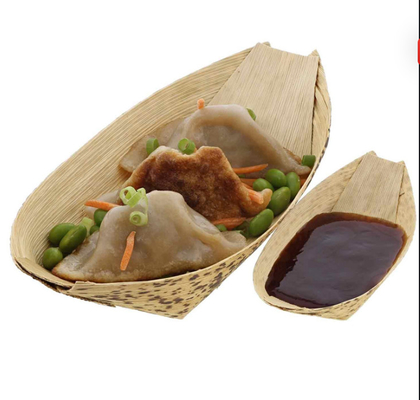 Biodegradable Disposable Serving Cone Bamboo Leaf Plate Boat For Sushi Food